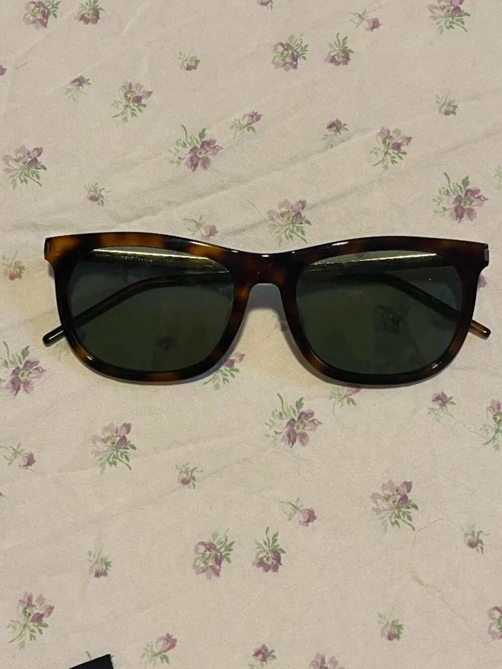 Authentic Saint Laurent Designer Sunglasses with Case Dust Cloth Tortoise Shell